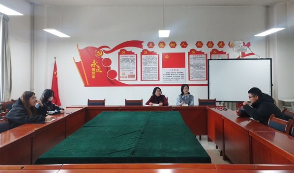 外语学院召开学生信息员工作会议